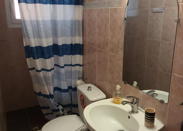 Peraia Sea View * Néoi Epivátai